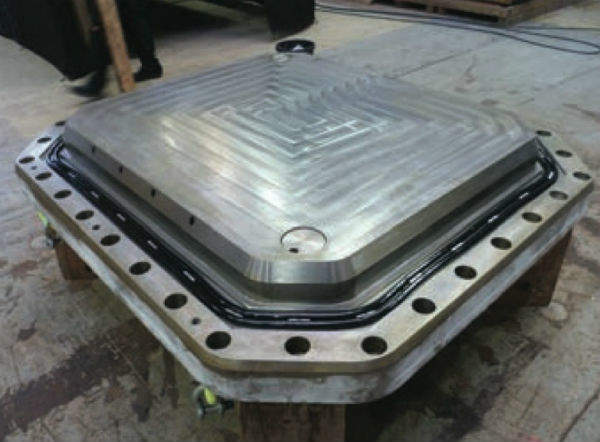 Robust Self Shielded Container