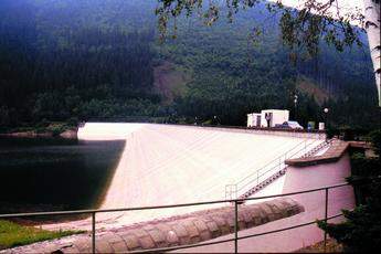 View of Moravka dam