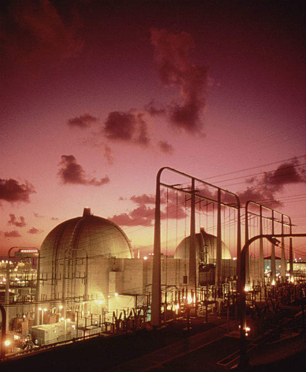 San Onofre Nuclear Generating Station units 2&3 (Source: SCE)