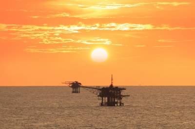Lukoil, Kazmunaygas form consortium on Zhenis Project in Caspian Sea