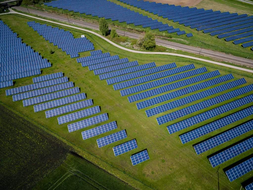 Captona Partners completes acquisition of 3 solar pv systems on landfills with waste management