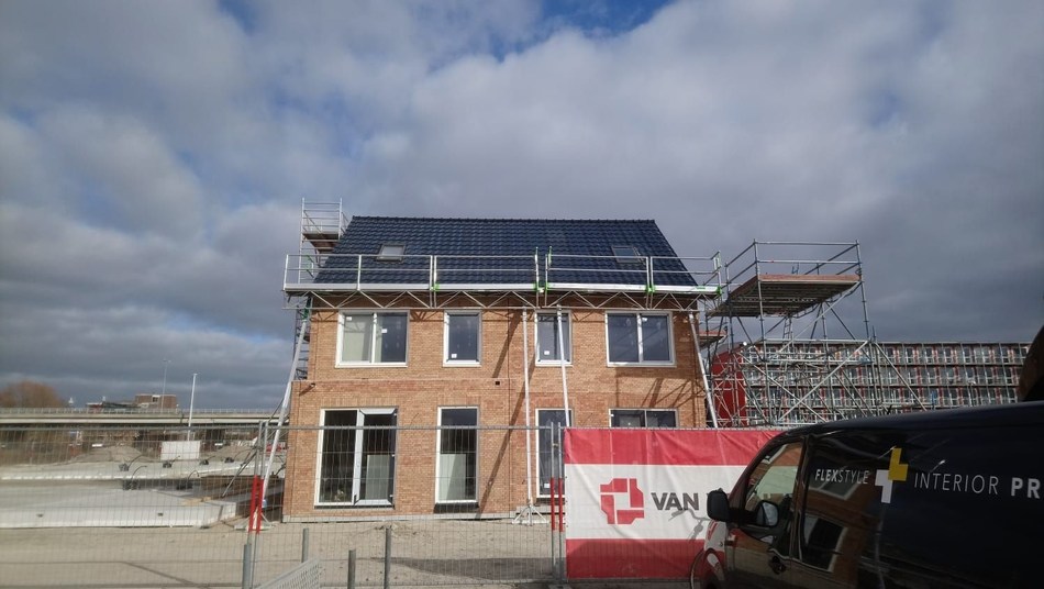 Hanergy completes its first HanTile project in the Netherlands