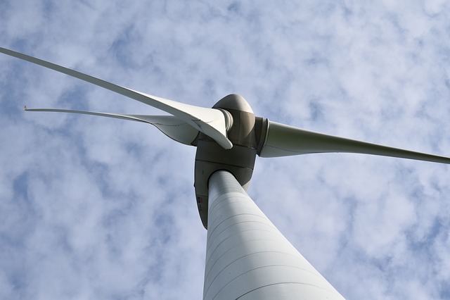 wind-turbine-4178777_640