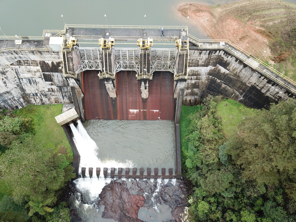 Hycopter dam