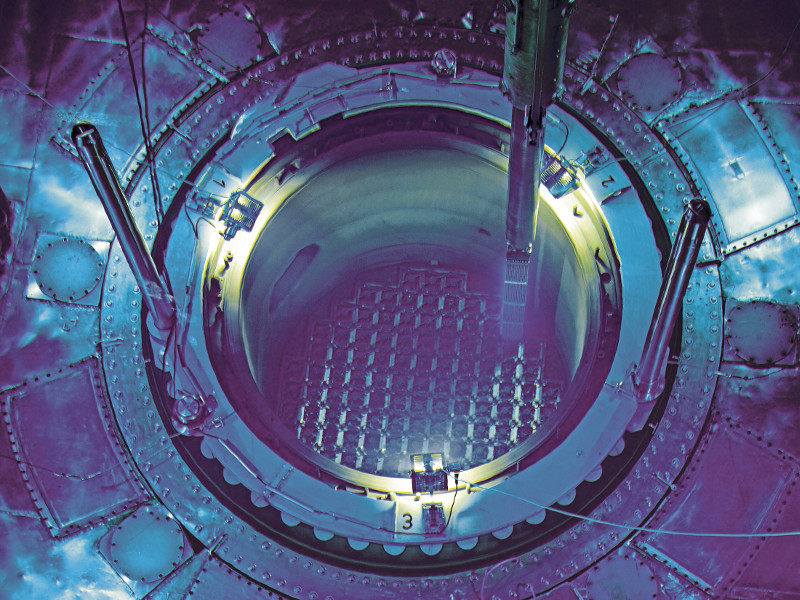 offener Reaktorkern von dem Kernkraftwerk Beznau