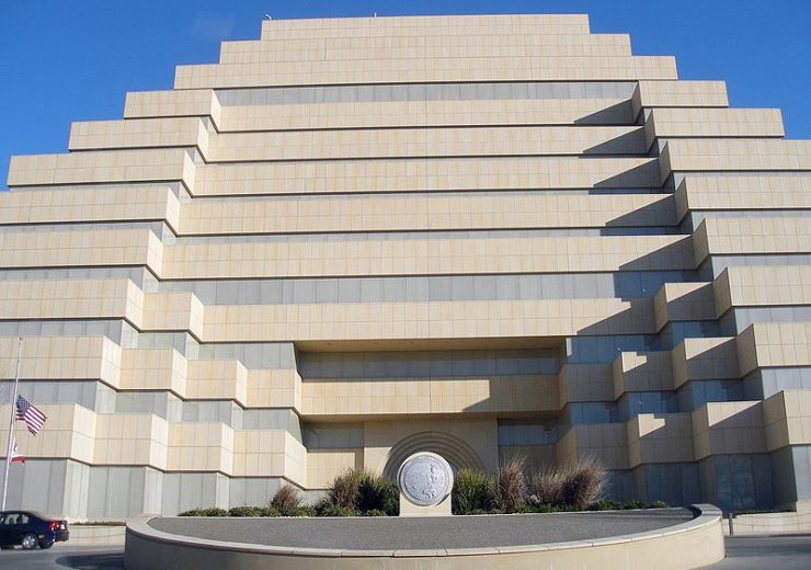 800px-Ziggurat_Building