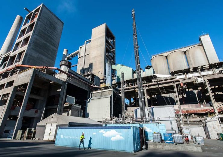Aker Solutions to supply CO2 capture plant to Norcem’s cement factory