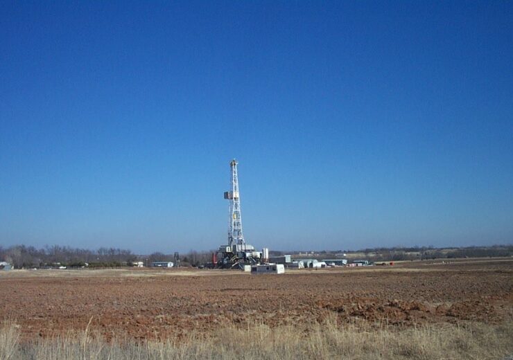oil-drilling-rig-1477861