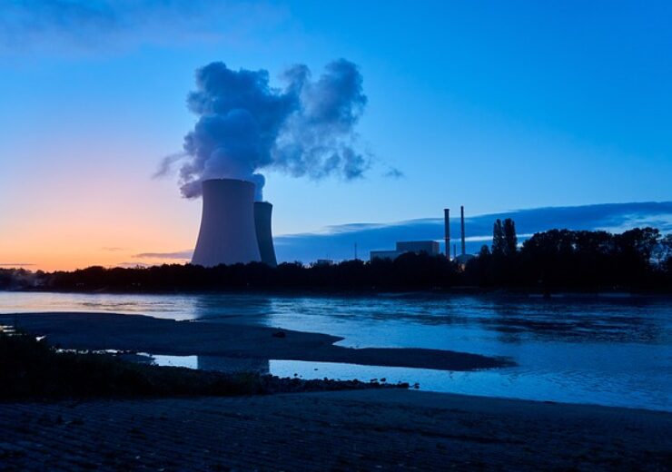 nuclear-power-plant-g8244bd059_640