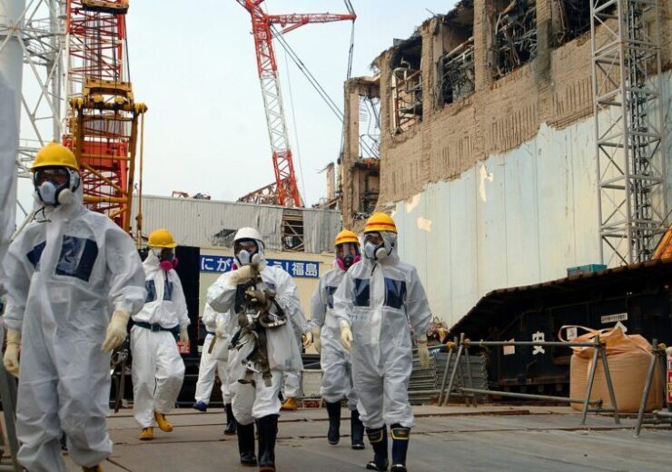 IAEA_Experts_at_Fukushima_(02813336)