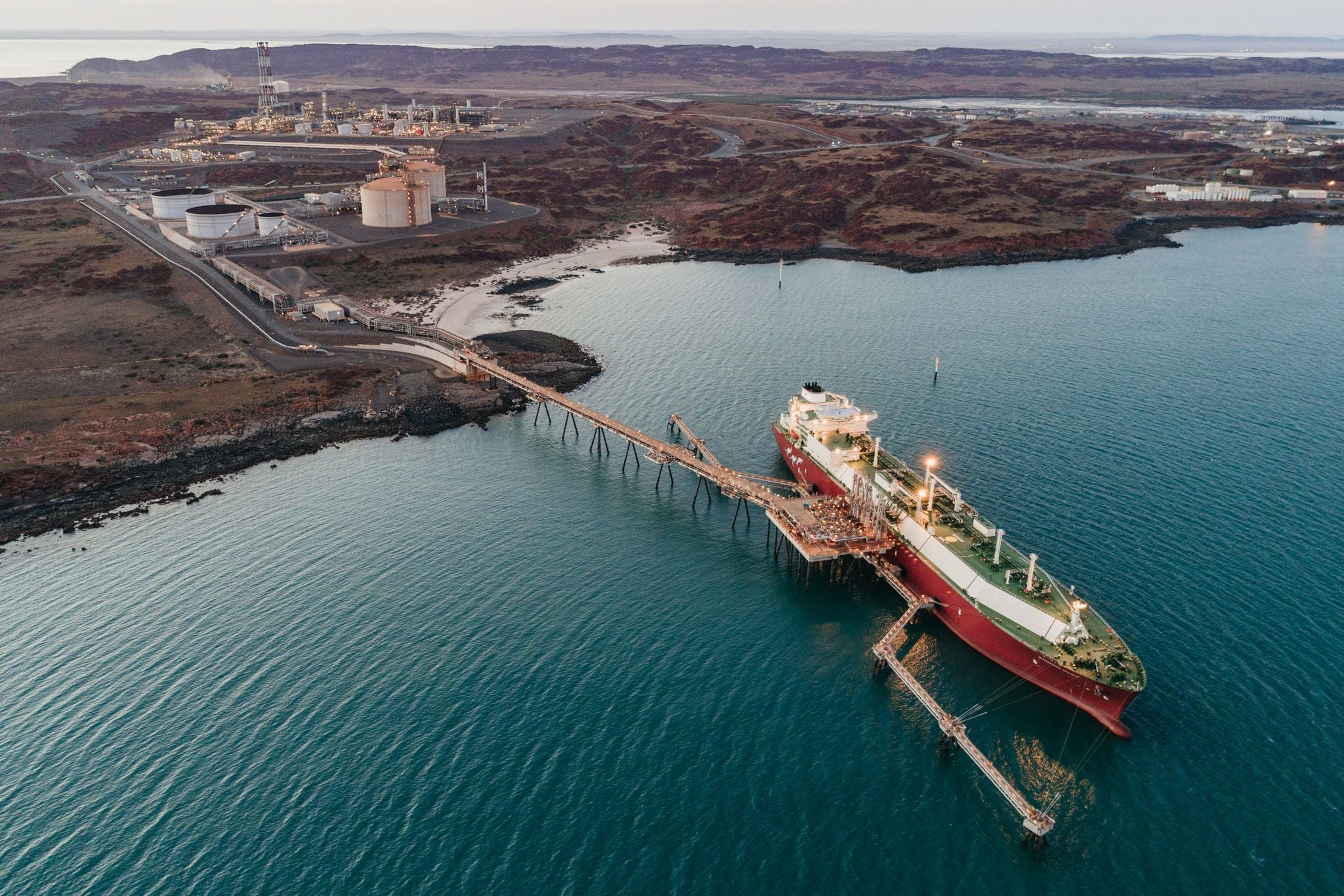 Woodside, Bechtel start construction at Pluto Train 2 project in Australia Woodside, Bechtel start construction at Pluto Train 2 project in Australia