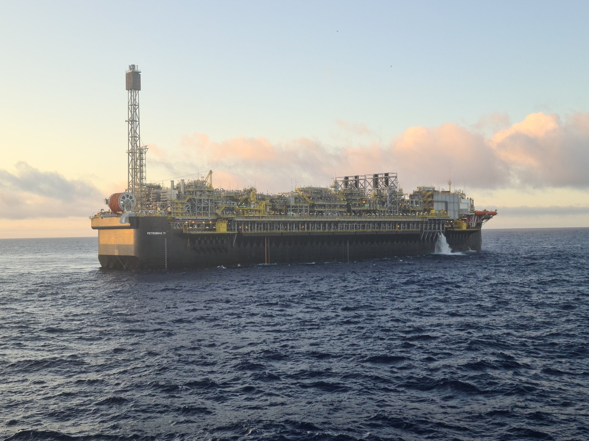 Petrobras announces start of P-71 production Petrobras announces start of P-71 production